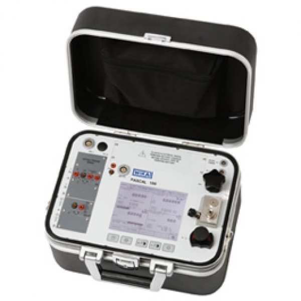 Hand-held multifunction calibratorВ