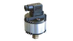 Регулятор непосредственного монтажа для управления скоростью вращения однофазного вентилятора P215PR