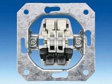 Жалюзийный выключатель с электрической и механической блокировкой - Электромеханические части