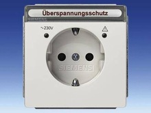 Розетки SCHUKO с защитой от прикосновения, защитой от перенапряжений и полем для надписи - Розетки