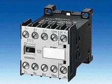 Контакторы 3TF2, 3-полюсный,  2.2 ... 4 кВт - Контакторы для двигателей