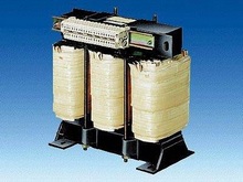 Трансформаторы для согласования с сетью для SIMODRIVE 611 приводов - Трехфазные трансформаторы
