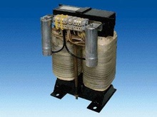 Разделительный трансформатор для IT-сетей - Однофазные трансформаторы